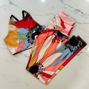 Onzie Artistic Pink and Orange Leggings